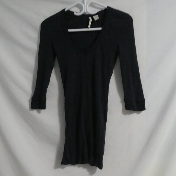 LEVI'S - San Francisco | medium | Navy Long Sleeve Ribbed Mini Dress | Lace Neck - Picture 1 of 14